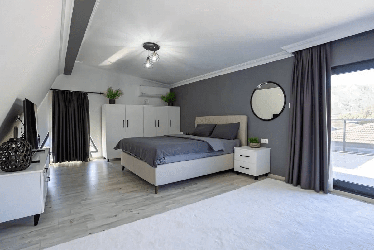 Villa Lojja ana yatak odası